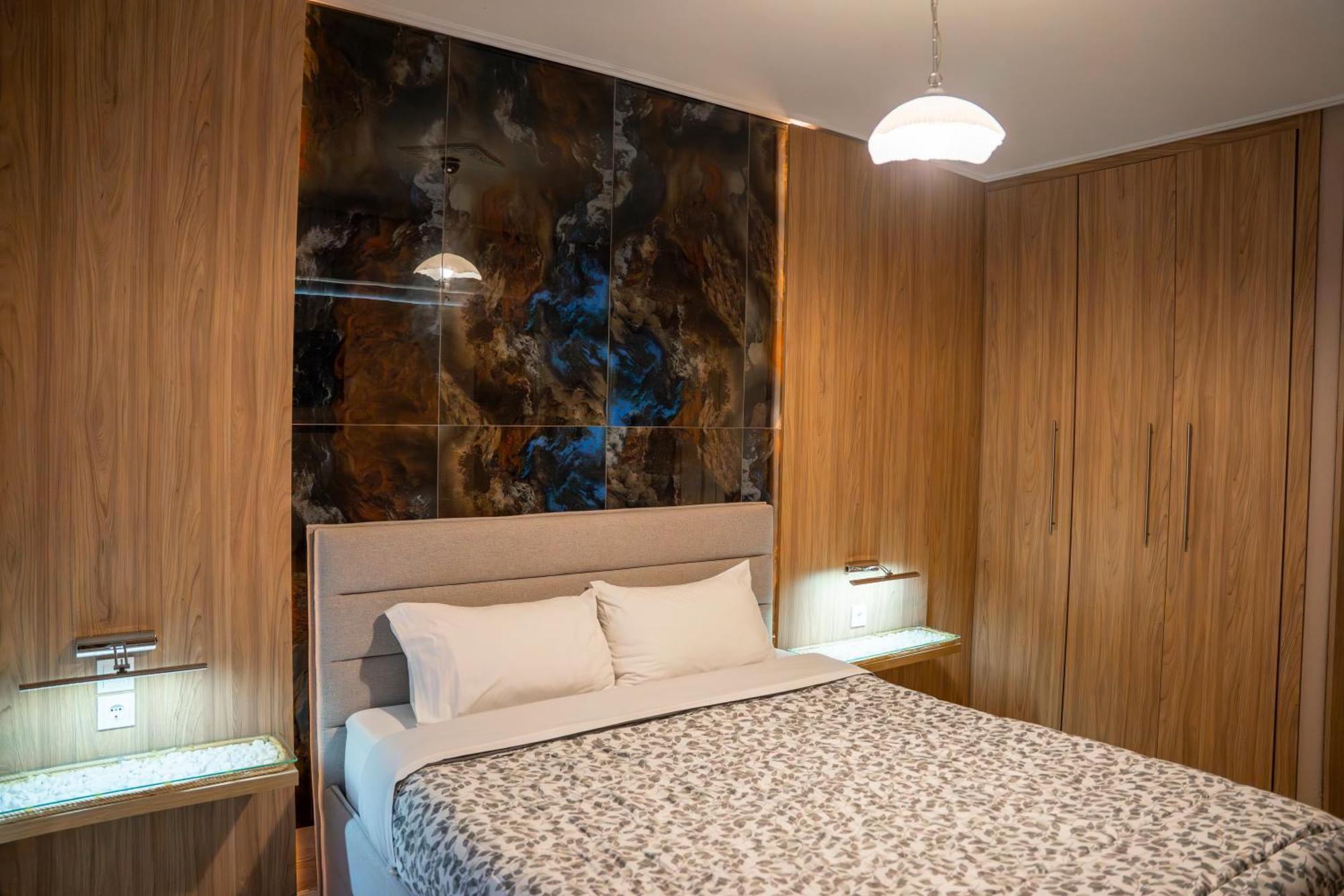 Perikleous 5 Diamerisma Kondoulis House Калампака Екстериор снимка