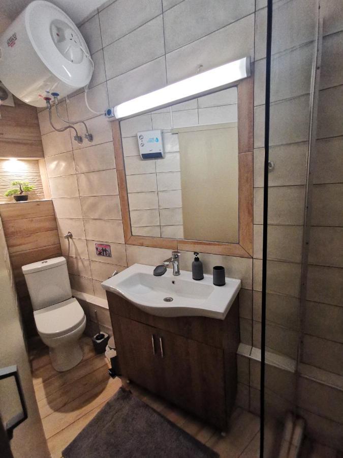 Perikleous 5 Diamerisma Kondoulis House Калампака Екстериор снимка